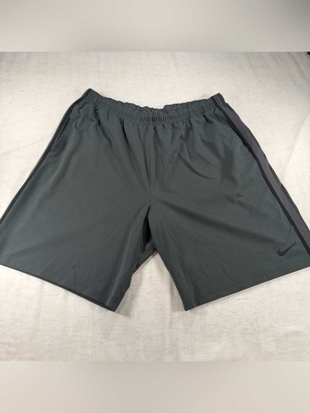 Nike Men’s Dark Gray Athletic Shorts with Black Stripe